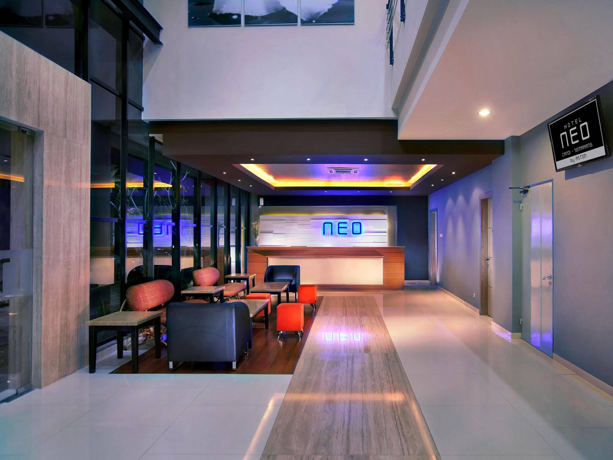 Hotel Neo Candi Simpang Lima - Semarang By Aston Exterior foto